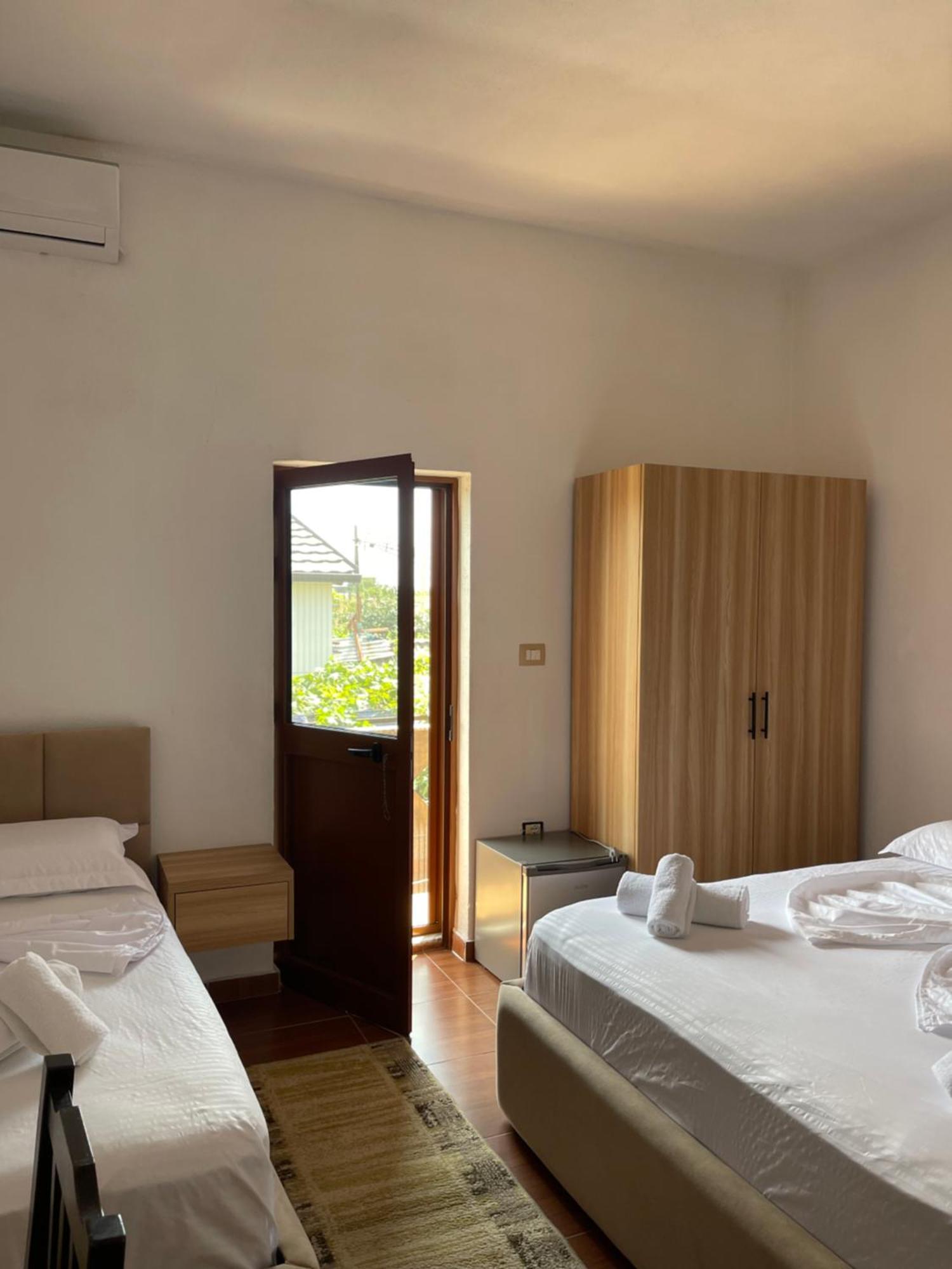 Prela'S Rooms Шкодер Экстерьер фото